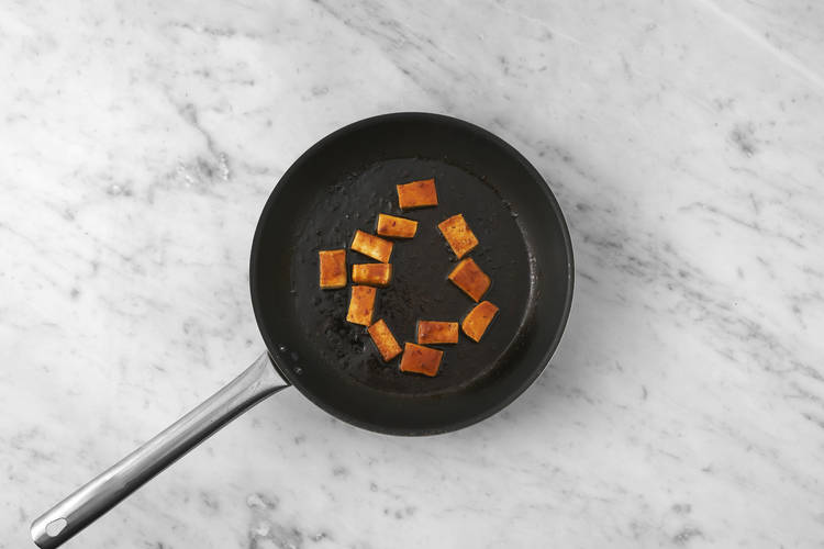 Glaze the tofu