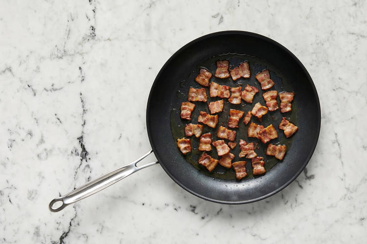 Cook bacon 