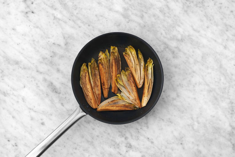 La poêle prend le relais