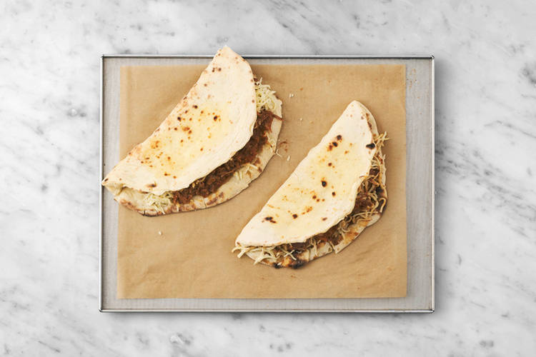 Assemble pita pockets