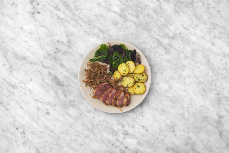 Tout le monde à table !