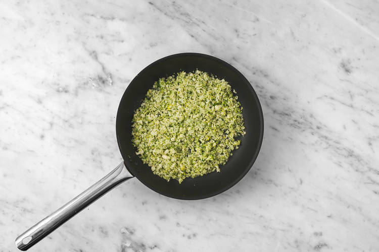 Cook the veggie rice