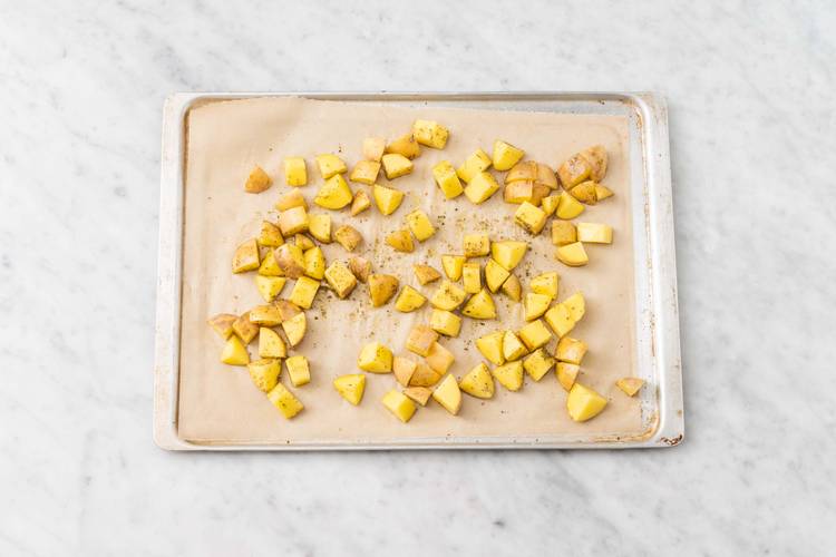 Préparer et rôtir les pommes de terre