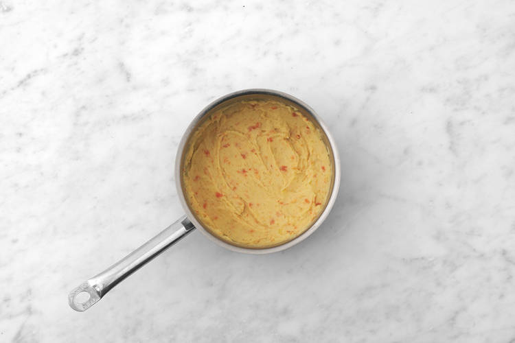 Steam the green beans & mash the veggies 