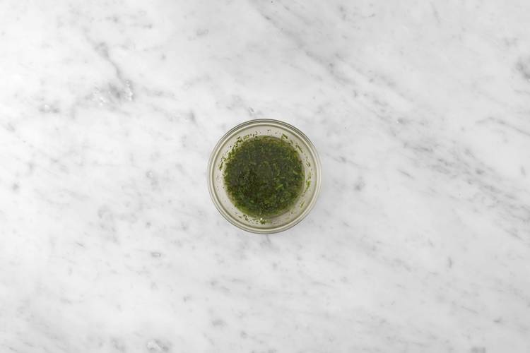 Make herb-garlic butter