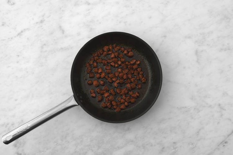 Cook chorizo & bake flatbread