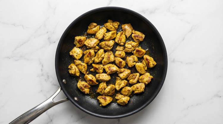 Cook Chicken & Toast Pitas