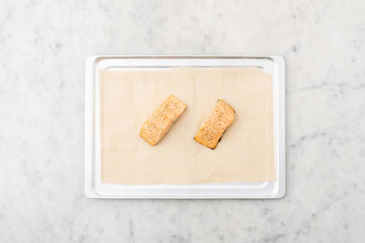 Préparer et rôtir le saumon