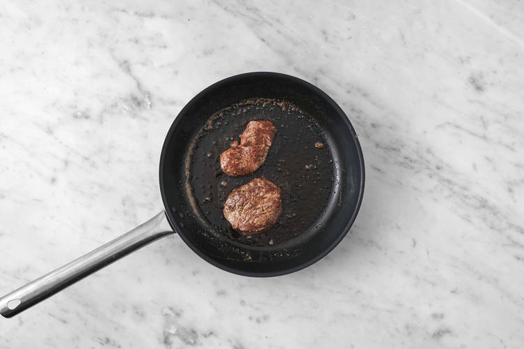 Steak anbraten
