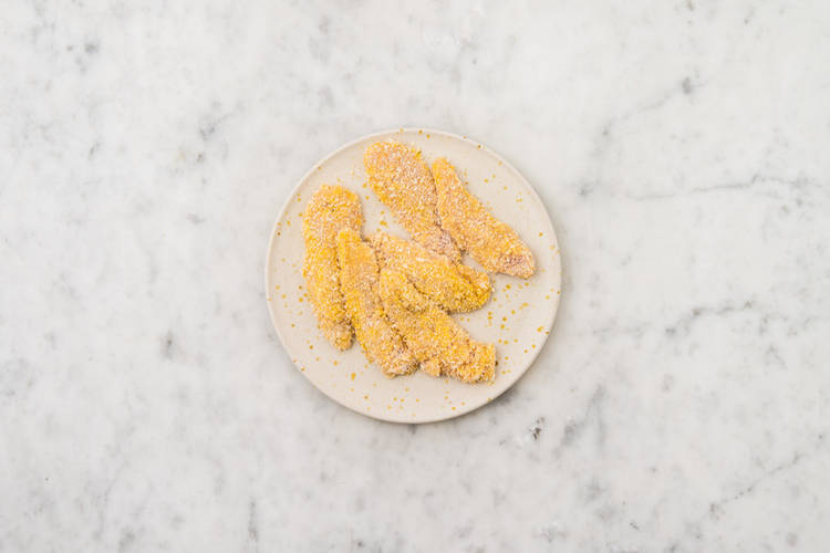Hähnchenfilets panieren