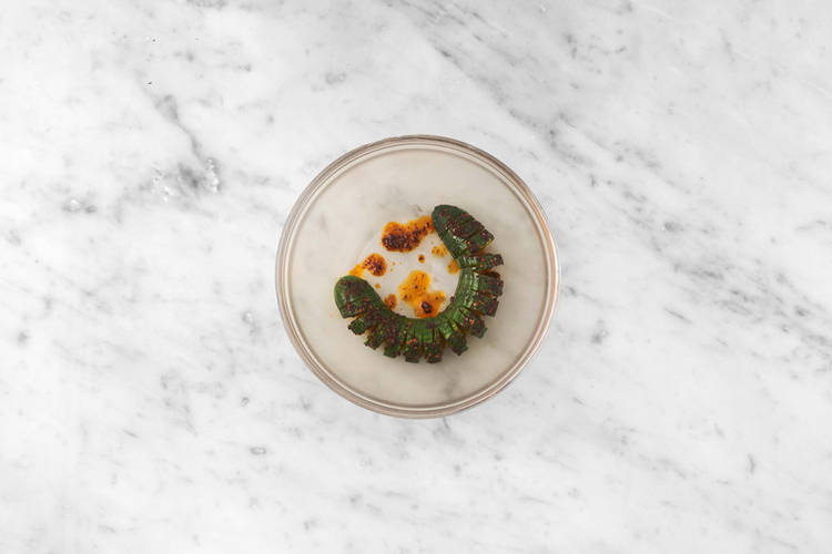 Für den Gurkensalat