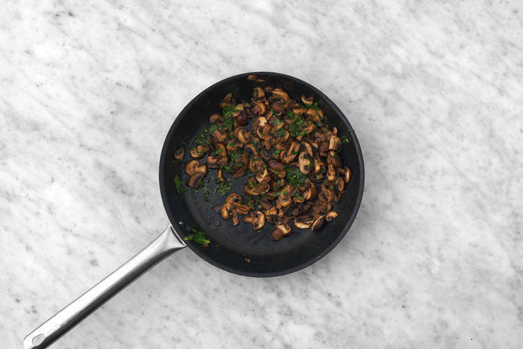 La poêle prend le relais