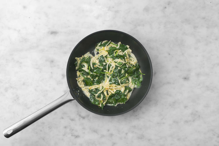 Prepare the spinach
