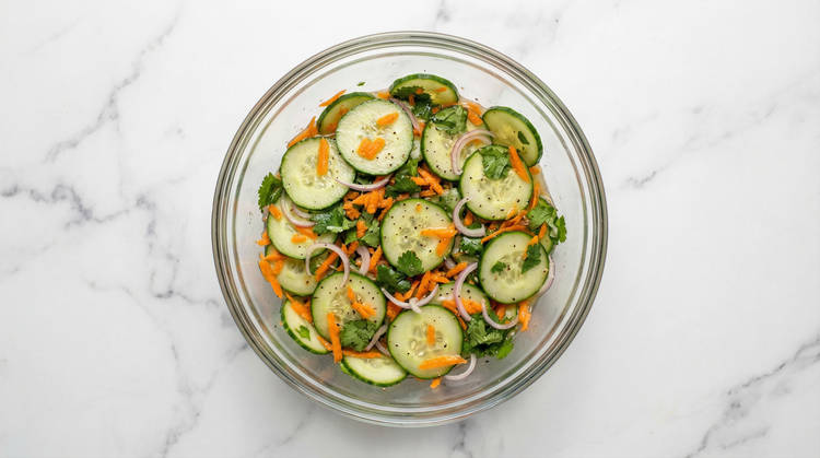 Pickle Veggies & Make Spicy Mayo