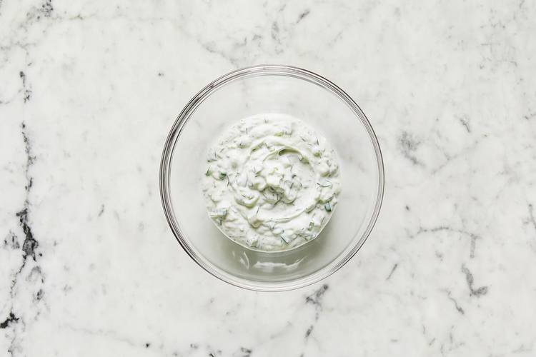 Make lemon-parsley cream