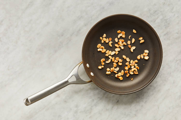 Griller les noix de cajou