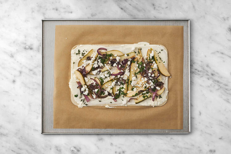 Flammkuchen belegen