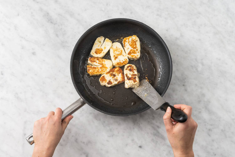 Halloumi anbraten