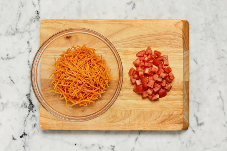 Préparer et mariner les carottes