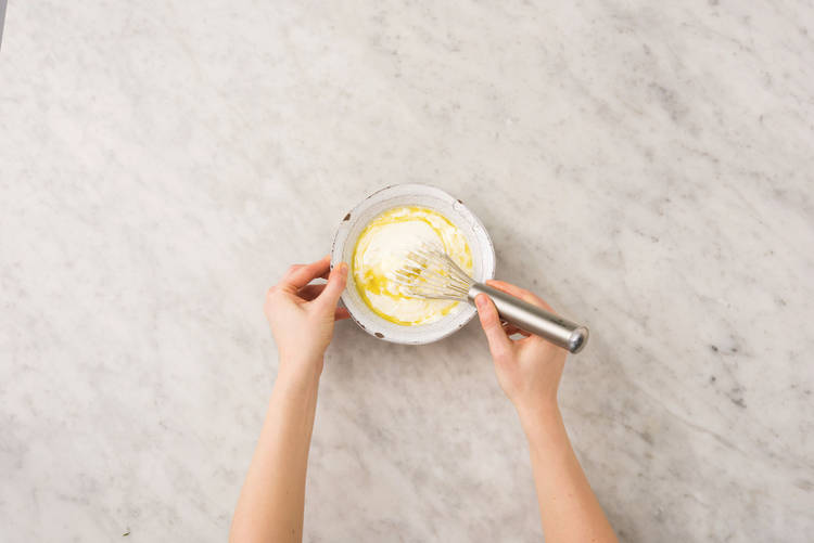 Make the garlic yoghurt dressing