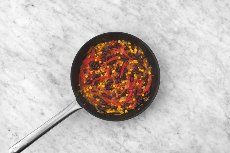 Cook the filling 