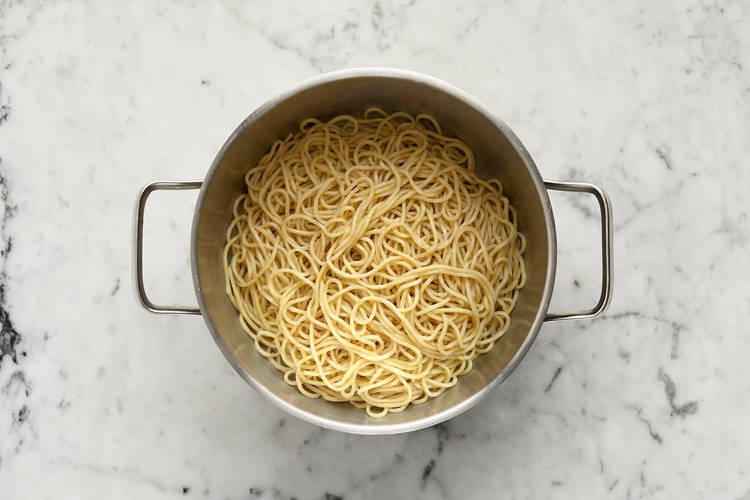 Cook noodles