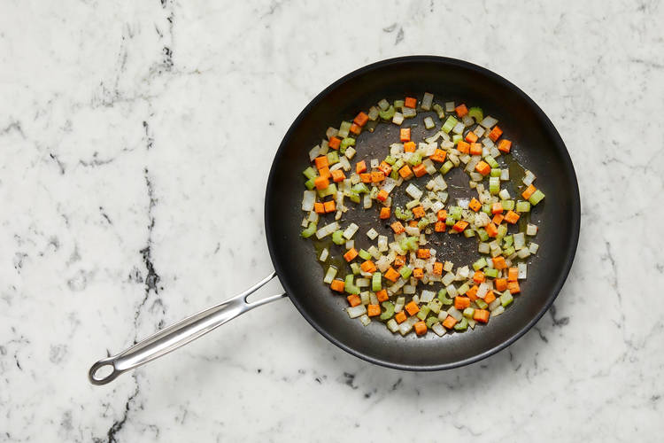 Cook mirepoix