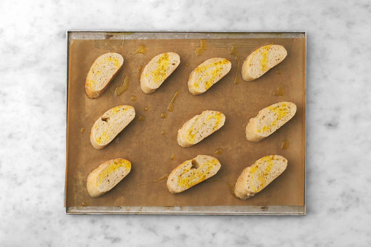 Prepare the Crostini