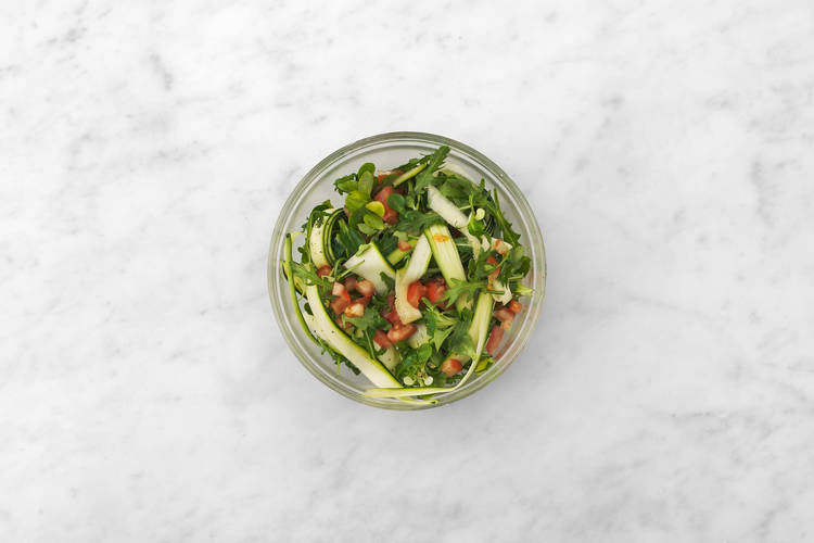 Salat zubereiten