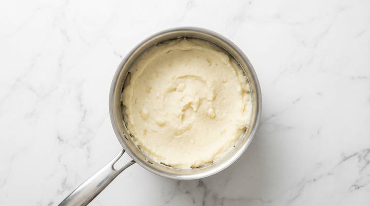 Make Mashed Potatoes
