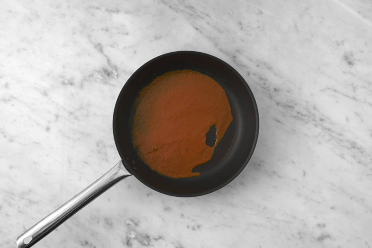 Make the curry sauce