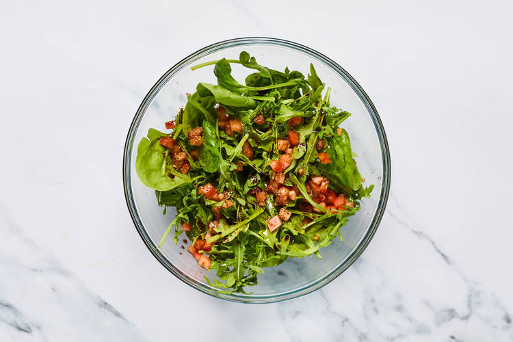 Assembler la salade