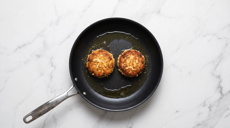 Cook Crab Cakes