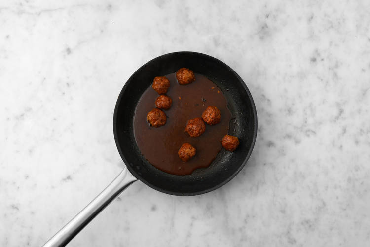 Cuire les boulettes