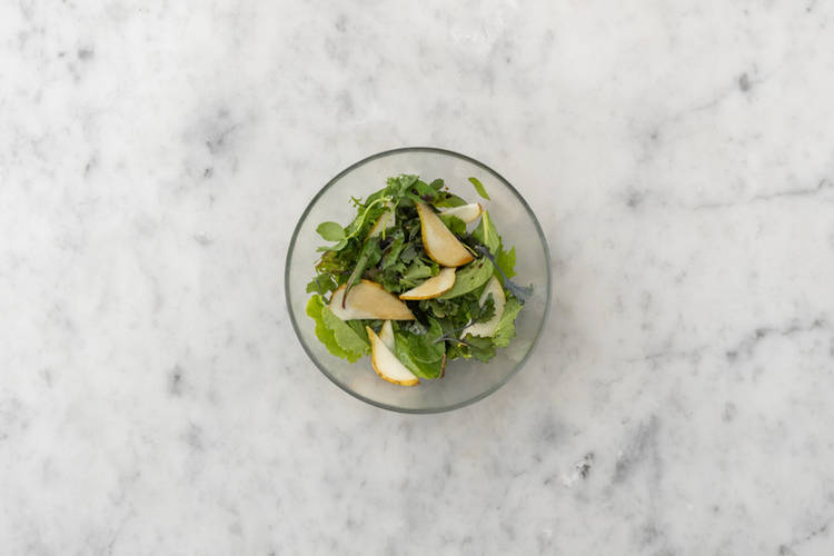 Make the salad 