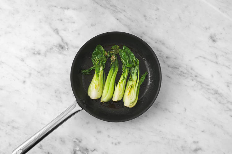 Fry the Pak Choi
