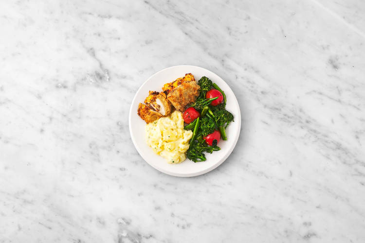 Écraser les pommes de terre et servir