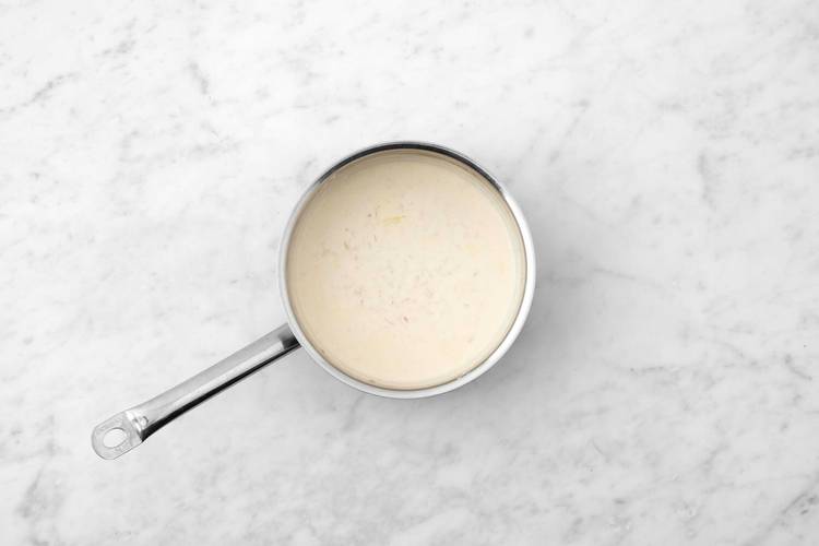 Préparer la sauce crémeuse