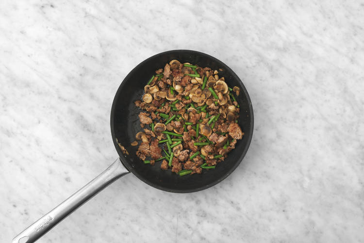 Fry the Meat-Free Mince