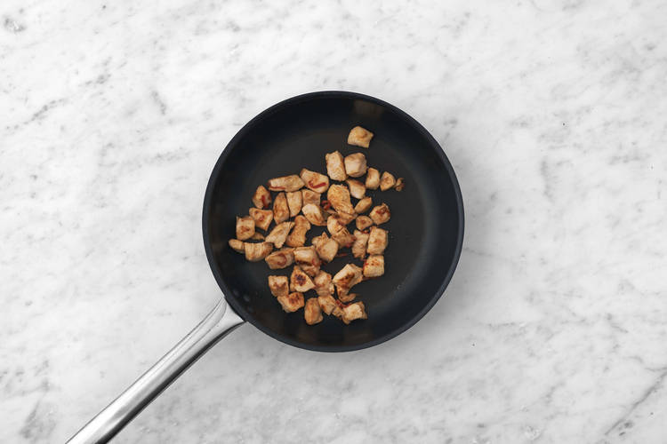 Le poulet sur le feu