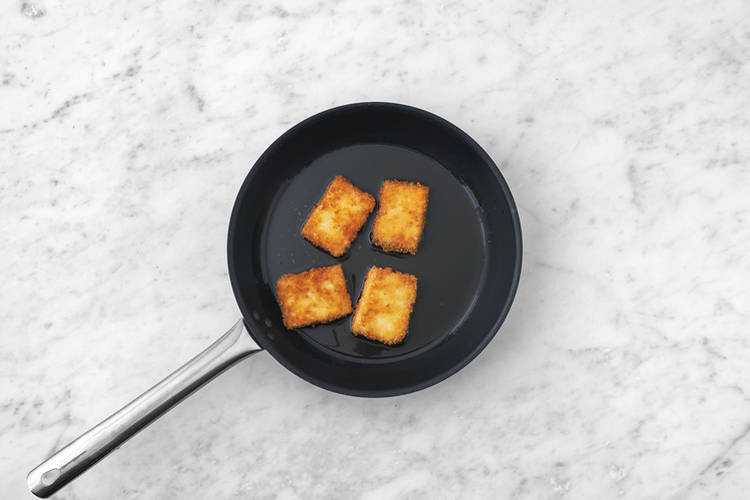 Cook the tofu & chicken