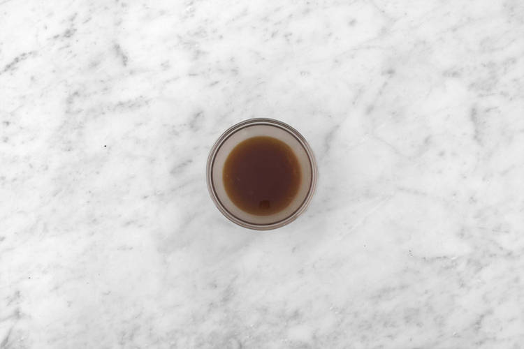 Ponzu-Dressing zubereiten