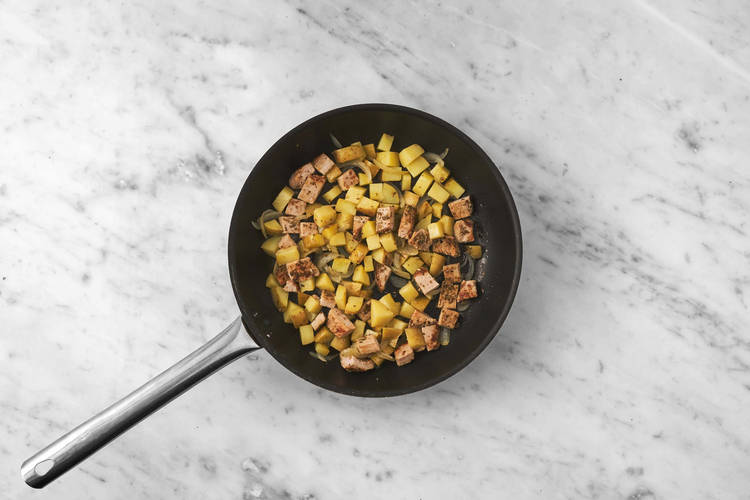 Tillsätt kött