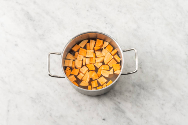 Préparer la purée de patates douces