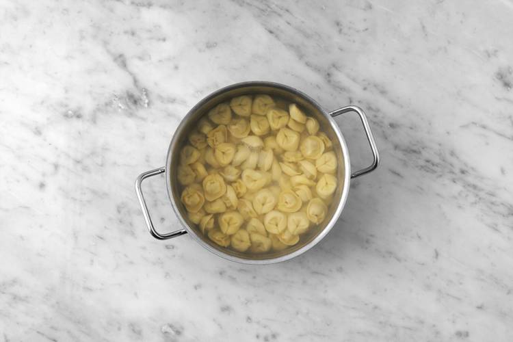 Cuire les tortellinis