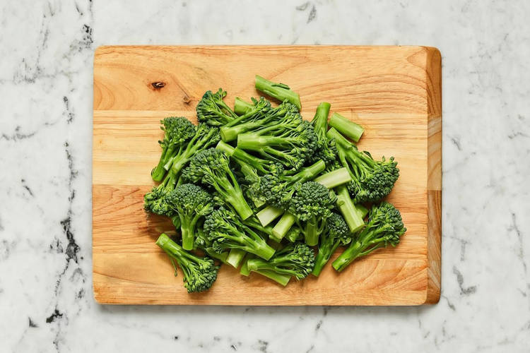 Toast sesame seeds and prep