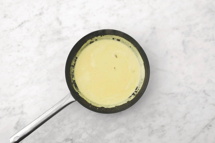 Make the curry sauce