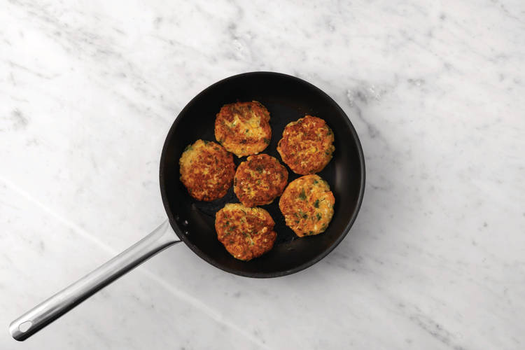 Cook the fritters & bacon