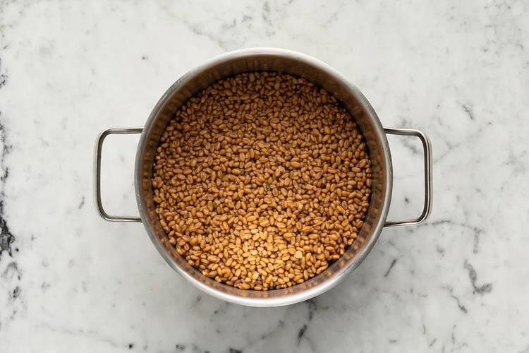 Cook farro