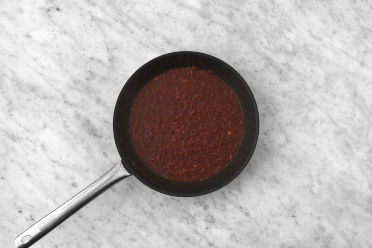 La sauce prend forme